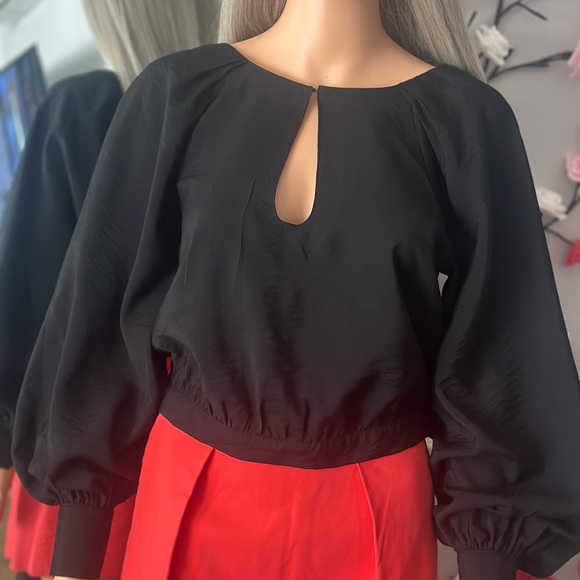 Banana Republic Black Keyhole Blouse - Picture 2 of 10